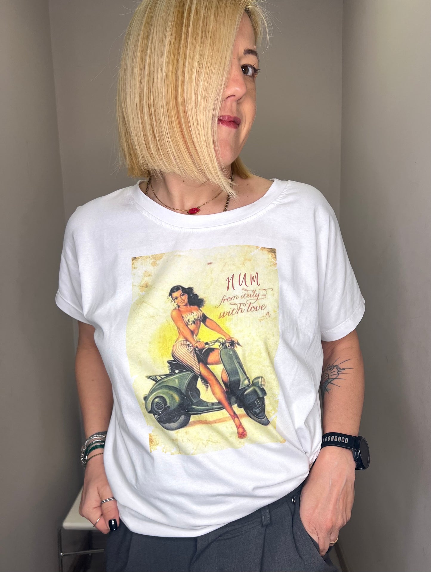 T-shirt HUM vintage