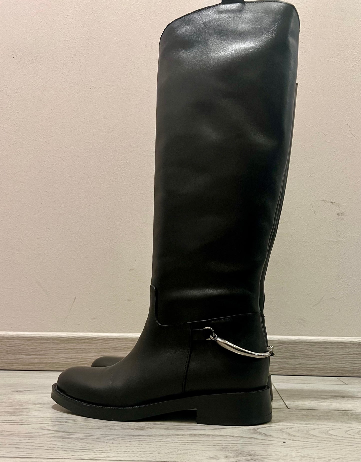 Stivale DIVINE FOLLIE alto nero in pelle