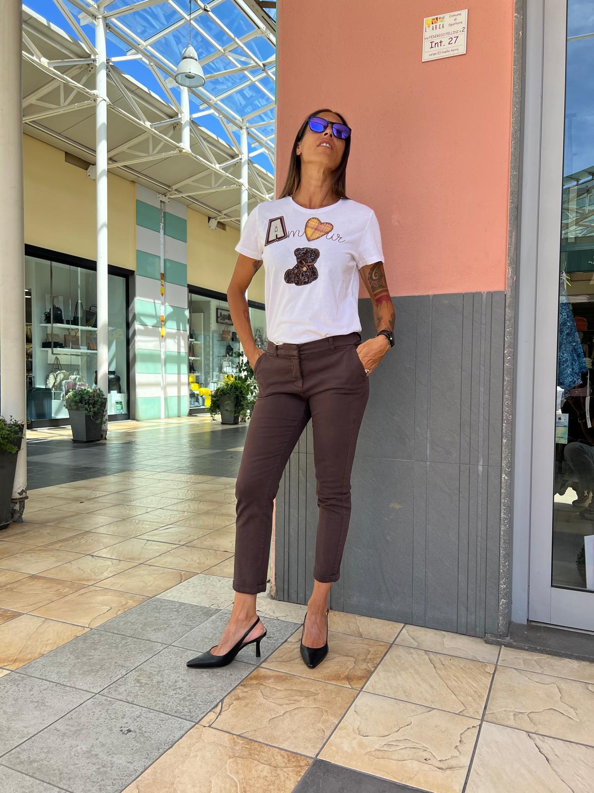 T-Shirt KONTATTO con applicazioni