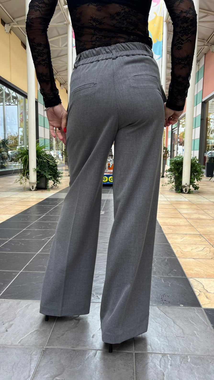 Tailleur grigio KONTATTO