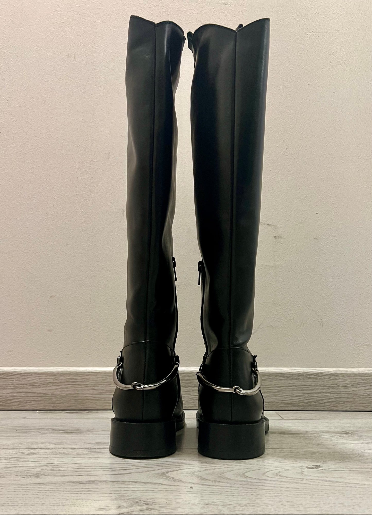 Stivale DIVINE FOLLIE alto nero in pelle