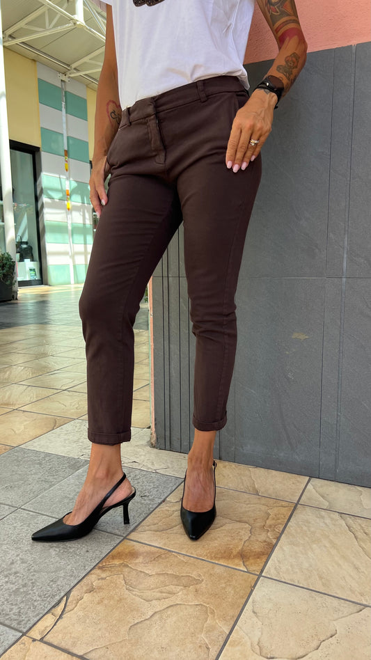 Pantalone slim Kontatto moro