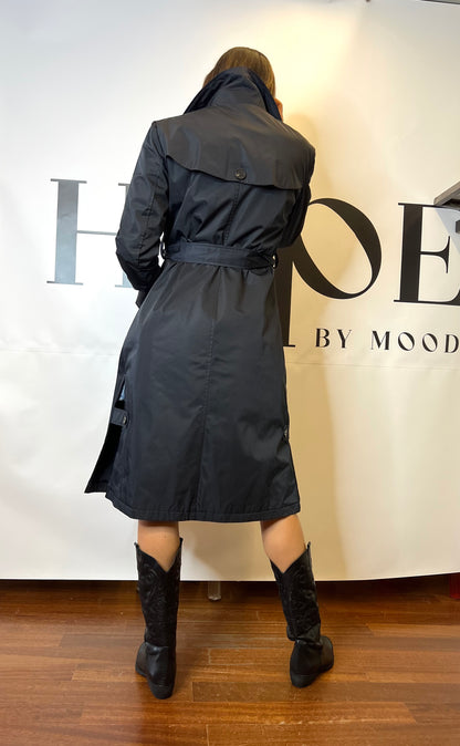 Trench LOKITA con spacchi laterali
