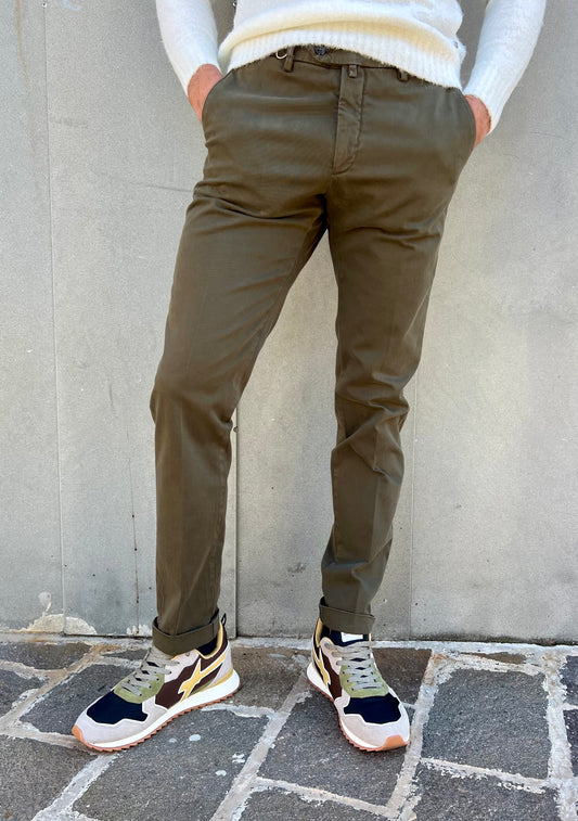 PANTALONE TASCA AMERICA COL VERDE MILITARE