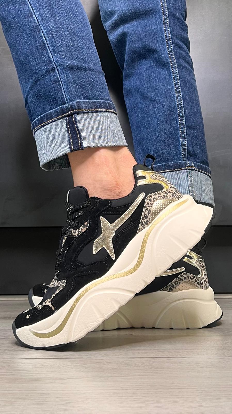 Sneakers MIA-W W6YZ