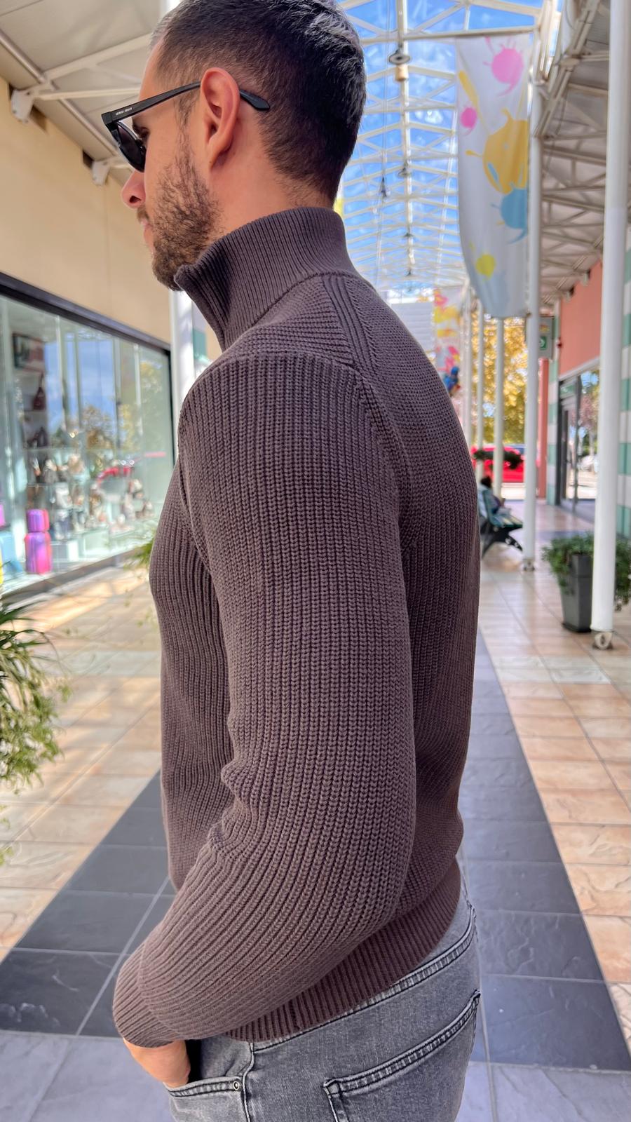 Pullover con zip corta UK00AZ/MORO