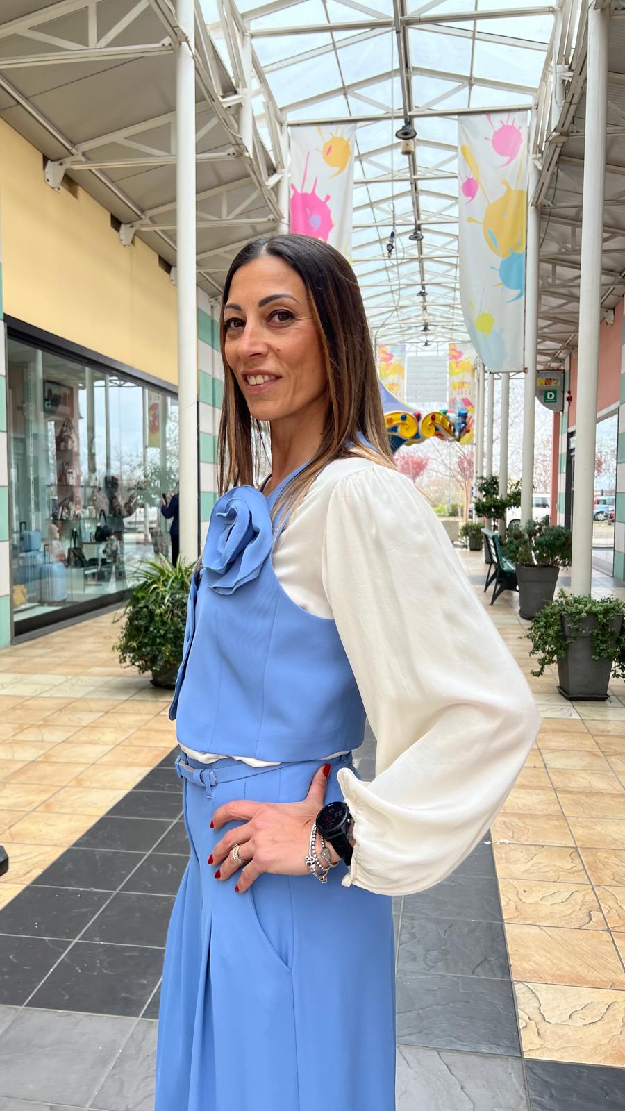 Gilet con fiore decorativo IMPERIAL LD42LHX