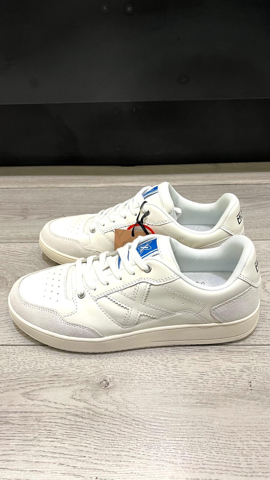 Sneakers MUNICH LEGIT 114