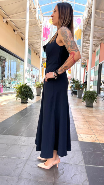 Abito lungo con scollo a cappuccio INDOMINA PE55666