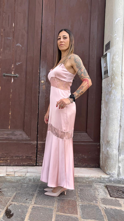 Abito con inserti in pizzo IMPERIAL AFZGLBA