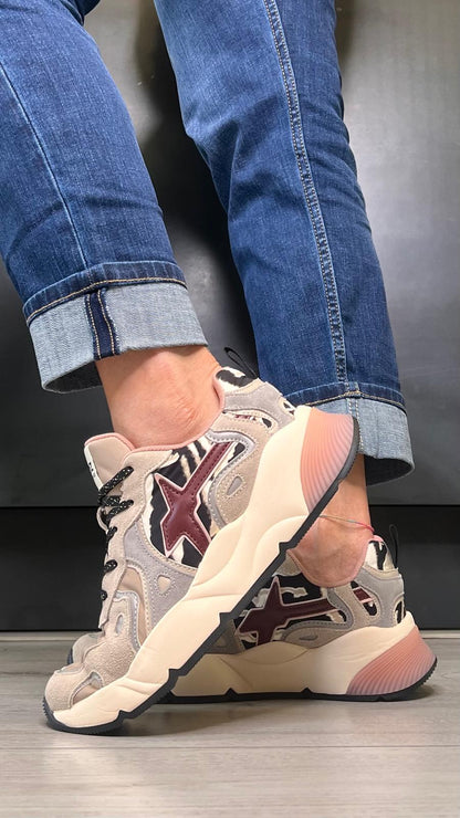 Sneakers SARAH W6YZ