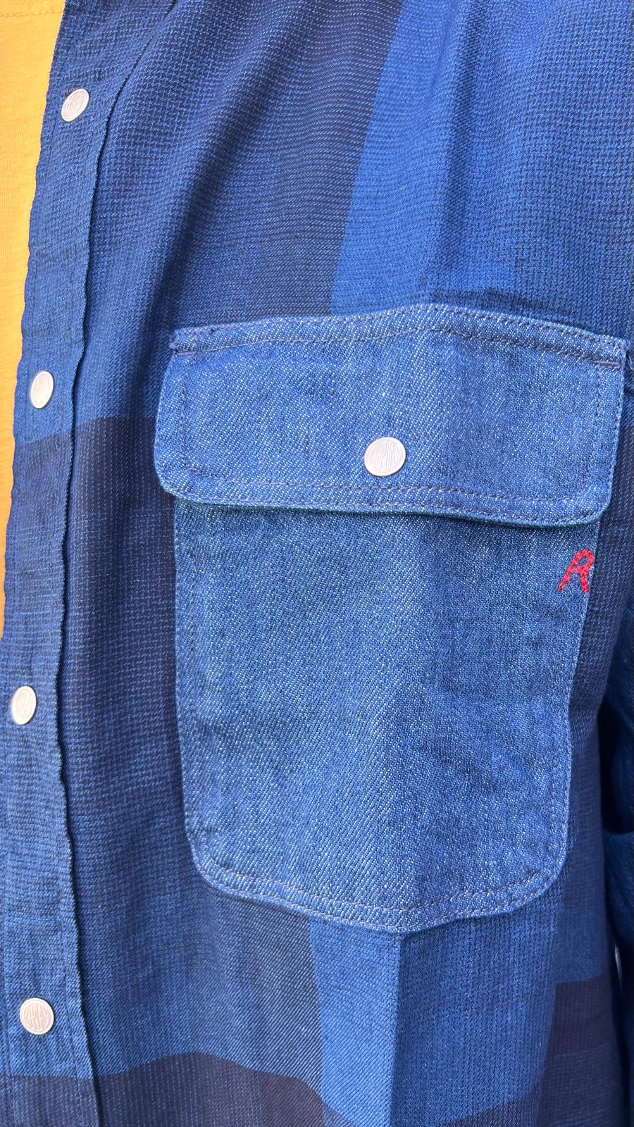 Camicia check con collo a contrasto M105U REPLAY